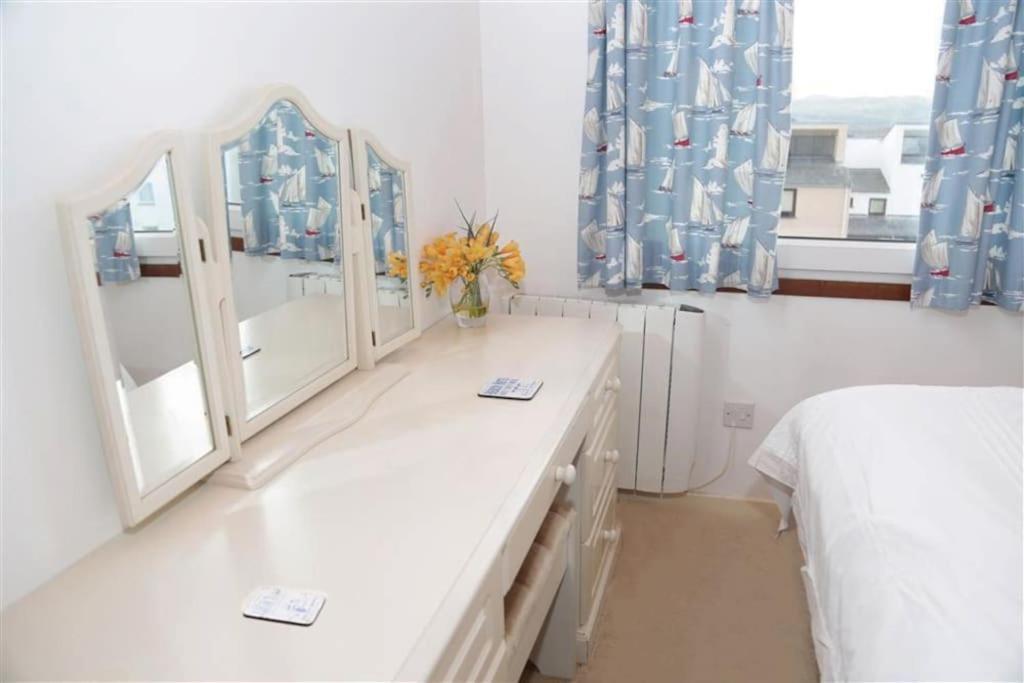 Harbour Haven: Spectacular Views Apartment Porthmadog Exterior foto